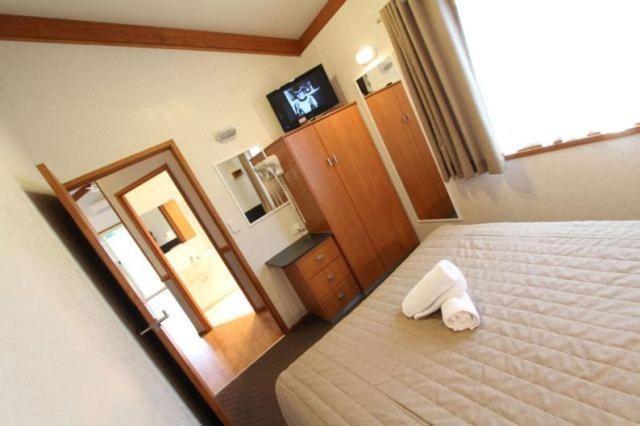 Apollo Bay Holiday Park Room photo